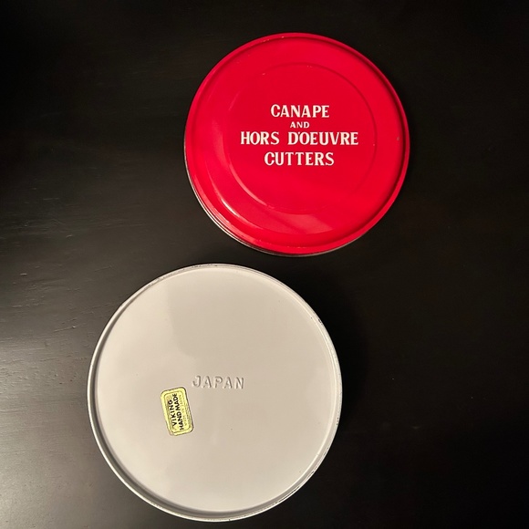 Vintage Complete Viking Canape & Hors D'oeuvre Cutters 12pc Set w Box Pristine - Picture 9 of 11